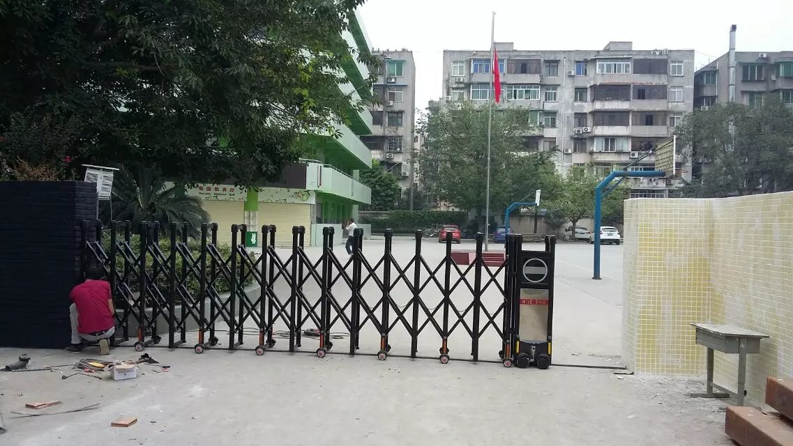 荆州区荆州区深圳市伸缩门